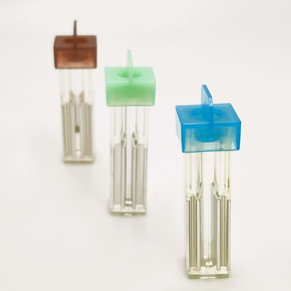 Picture of PulseStar Electroporation Cuvette 2mm Gap - 50 cuvettes